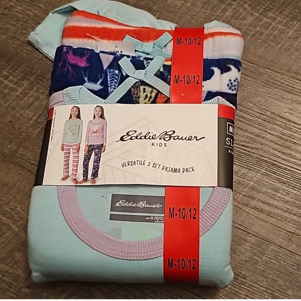 Eddie Bauer Youth 4-piece Pajama Set
